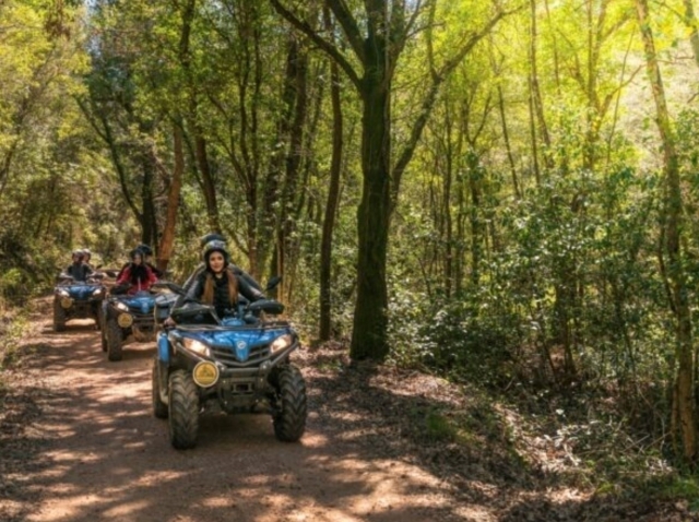 escursione in quad