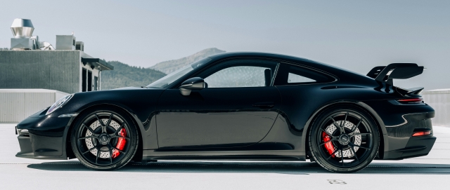 Porsche 911 GT4 RS 2