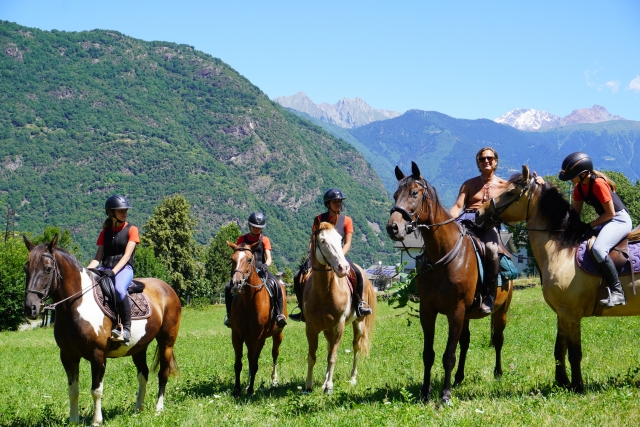 Passeggiata a cavallo Talamona 2h