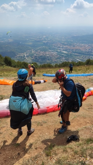 Vuelo acrobático en parapente en Cuorgnè 20 min