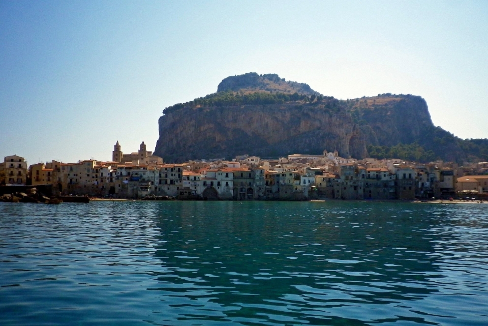  Cefalù