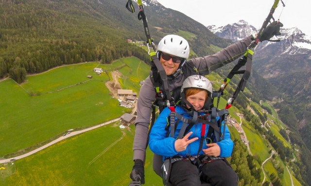  Kinder im Flug 