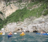 Excursión de medio día en canoa por el río Calore.