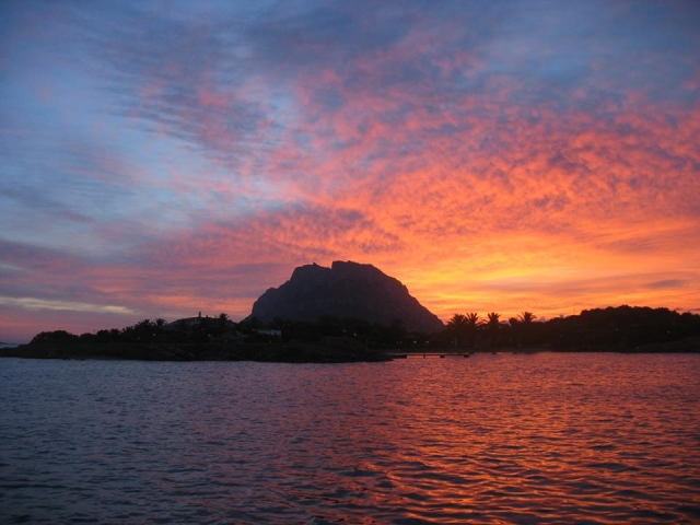  El atardecer desde el barco 