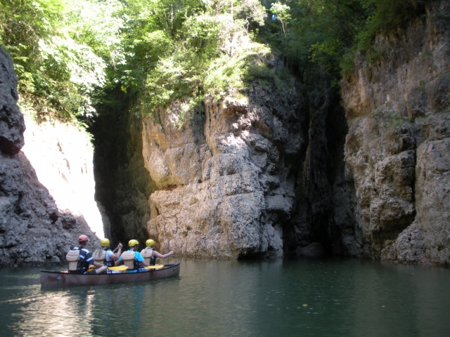pagaiando sul fiume