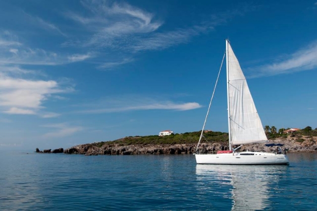  Among the waves of the Sardinian sea 