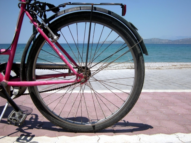 Bicicletas en la playa 