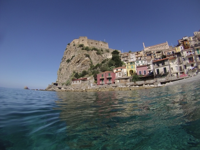  La plage de Scilla 