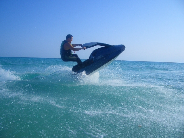  Acrobatics at sea