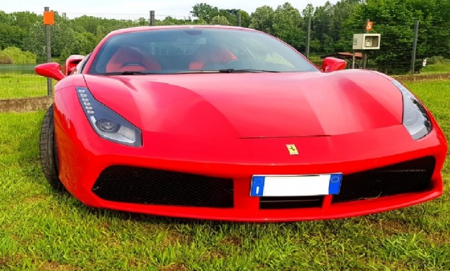 Ferrari488