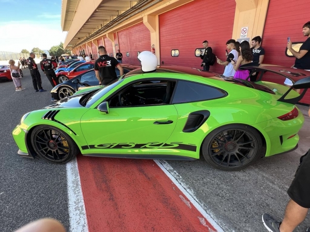 Porsche 911GT3 RS 1 