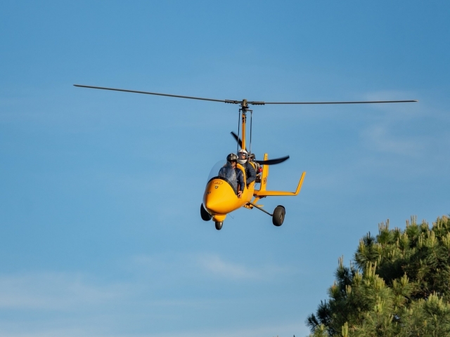轻型空中飞行 +照片和视频山谷d'itria 80m