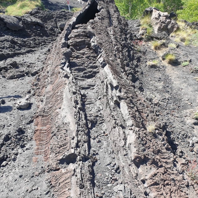 Lava 