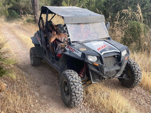  Jeep tour through the Sicilian countryside 