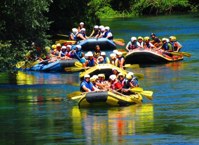 everyone going rafting 