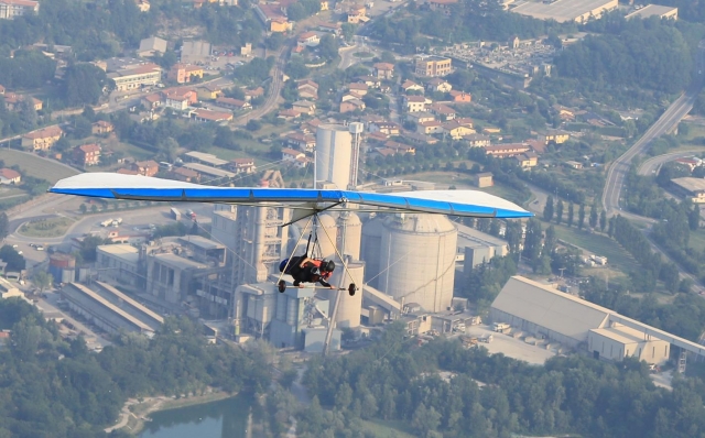 Na cidade com o Deltaplano 