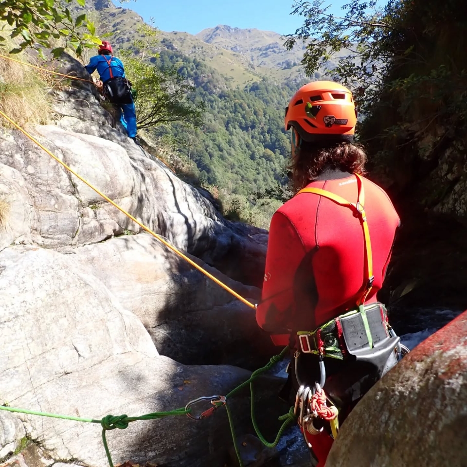 Attraversando i canyon con le corde