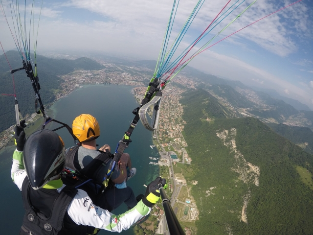  paragliding 