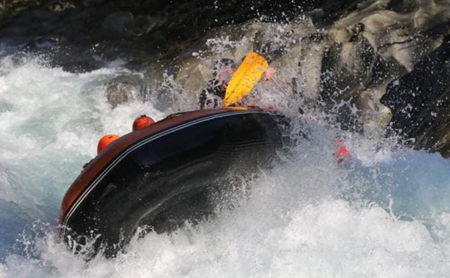  Adrenalina segurada 