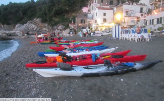 Kayak en la playa 