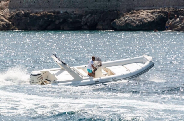 il nostro gommone vi aspetta
