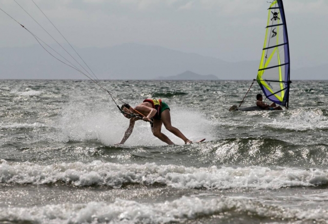  windsurf y kite en Puntone 