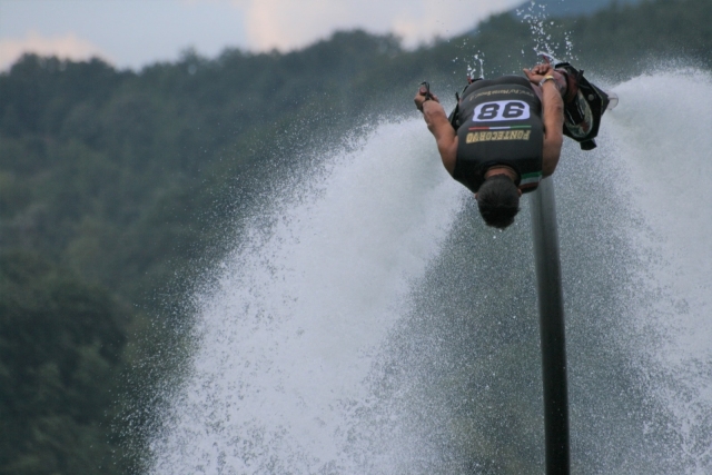  Volando en flyboard 