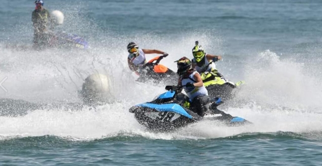 Curso de moto acuática en Castel Volturno 