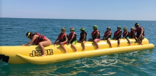 Alquiler de inflables en la playa de Bellariva 15 min