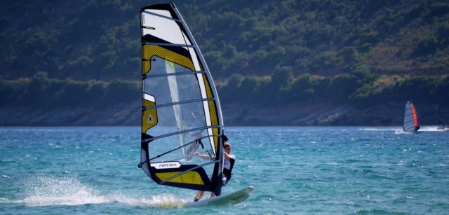  Advanced windsurfing course 