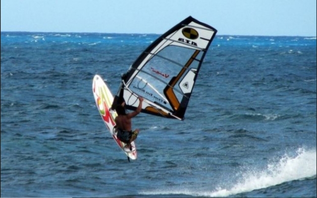  Windsurfing jumps