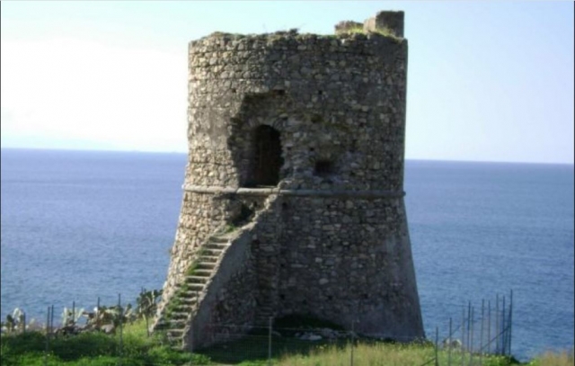  La torre sarracena de Joppolo 