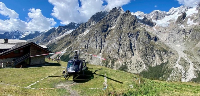 Sulla base in alta quota