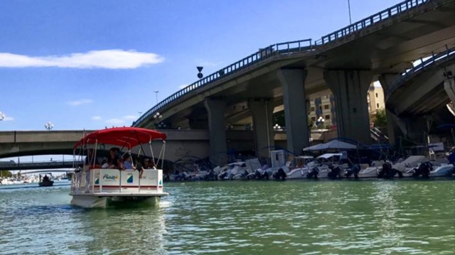  Boat excursion for children 