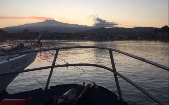  pôr do sol em Giardini naxos 