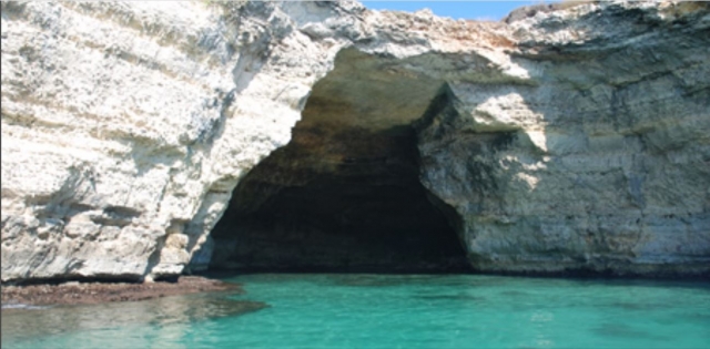 The beautiful caves 