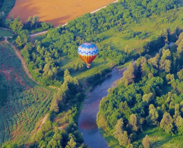  Flug über die lombardische Landschaft 
