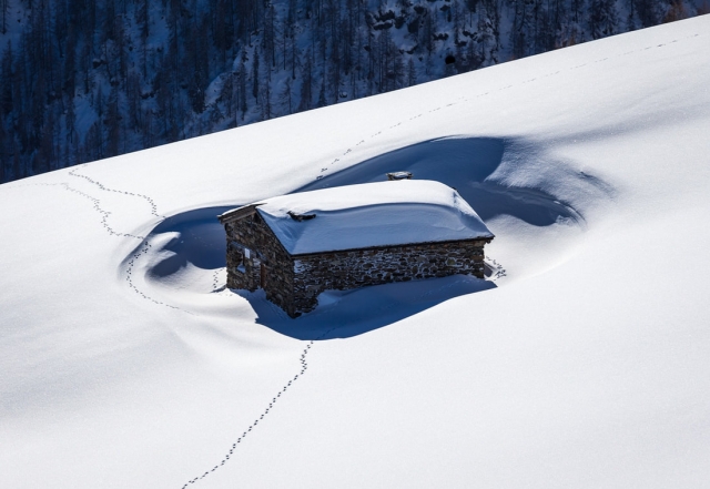  Schutzhütte 
