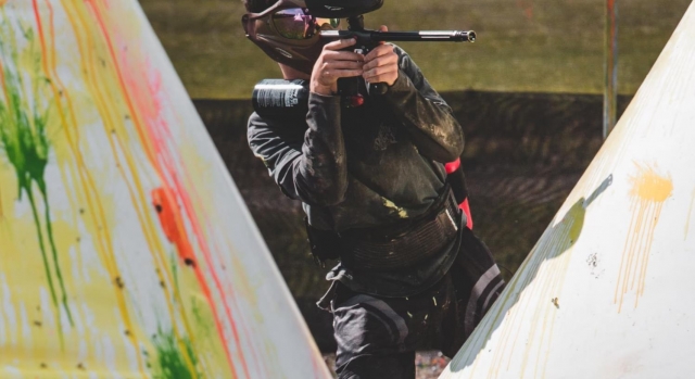 彩弹射击