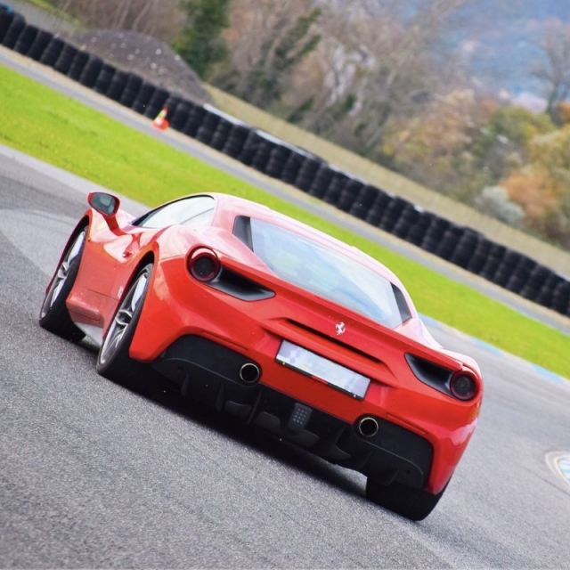  法拉利 458 3 