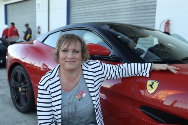  Fotos mit dem Ferrari 