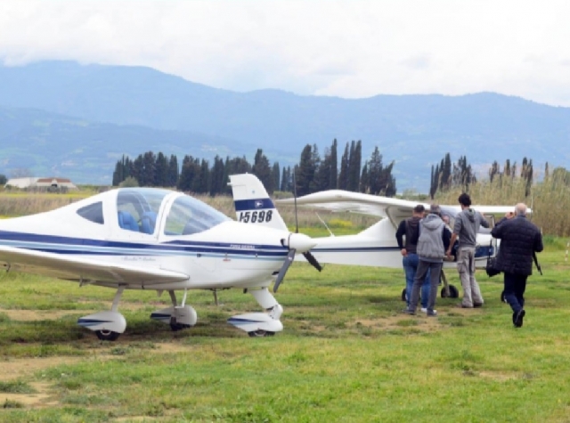 il nostro aereo biposto a cassa allo ionio