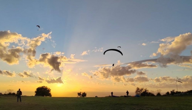  voo ao pôr do sol 