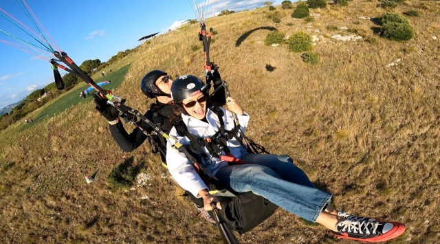 Panoramic paragliding flight in Serrone 1 hour and a half