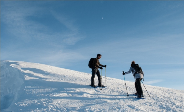  Lustige Schneeschuhwanderung Richtung Campitellino