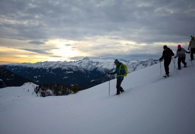 6-hour snowshoeing in the Adamello Brenta Park