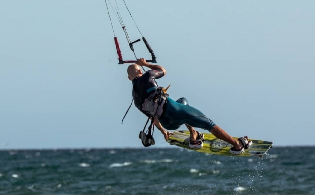  kitesurf imapara avec nous 
