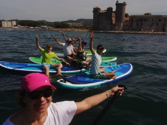  nous faisons du SUP dans la zone archéologique 