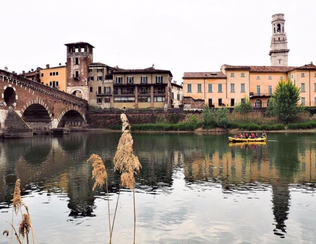  the Adige water mirror averona 