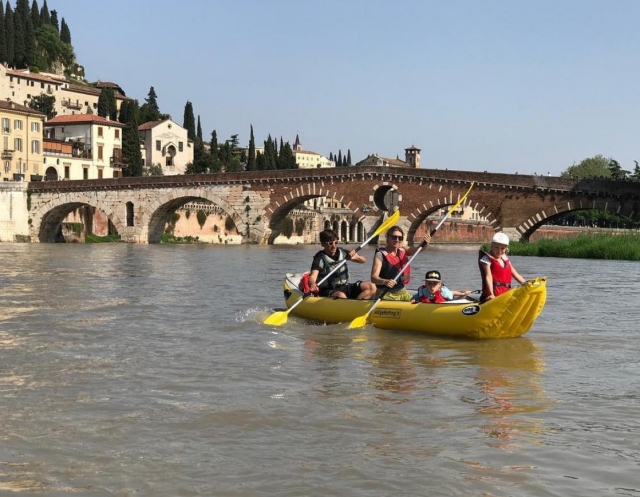  family raft 